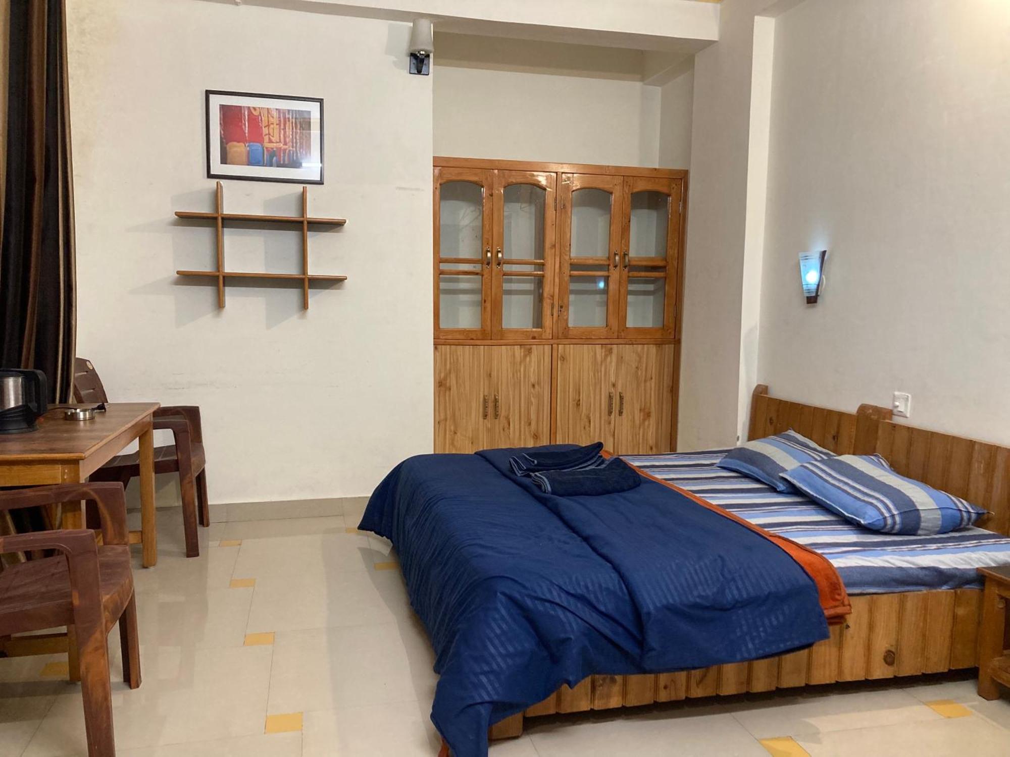 Oasis Guest House Bhagsu D'Shala Dharamshala Eksteriør billede