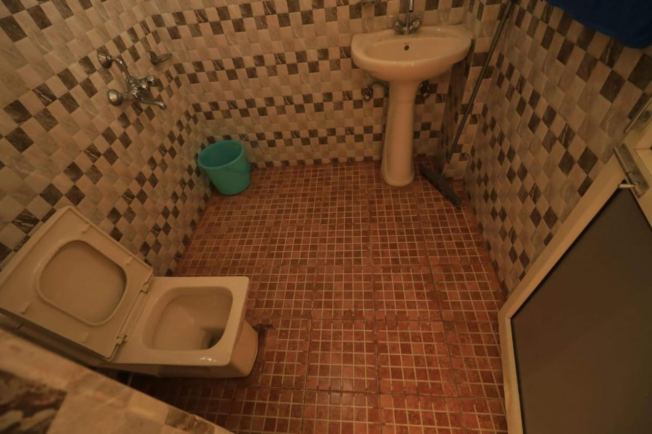 Oasis Guest House Bhagsu D'Shala Dharamshala Eksteriør billede