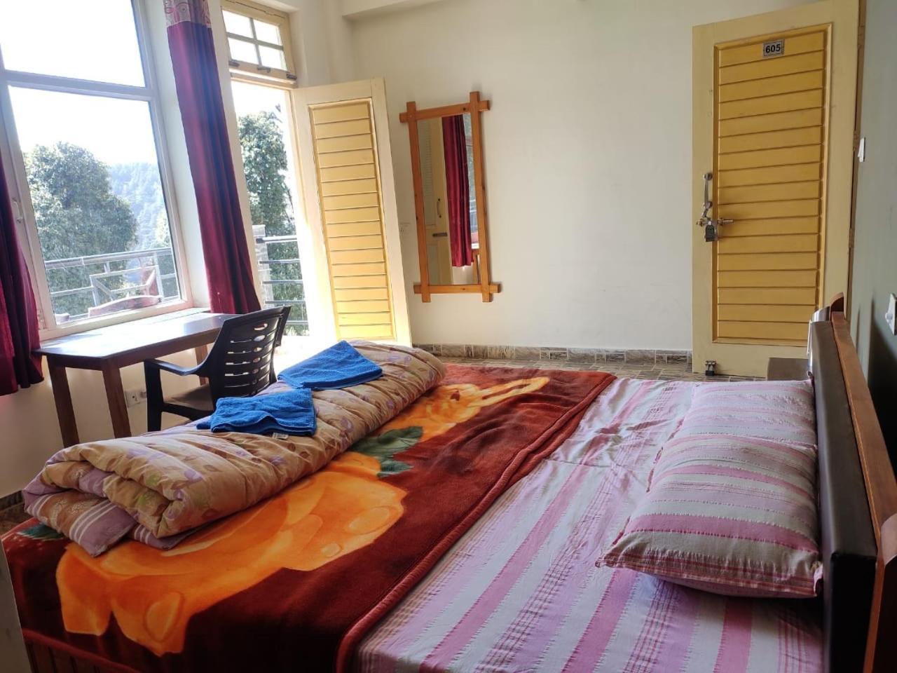 Oasis Guest House Bhagsu D'Shala Dharamshala Eksteriør billede