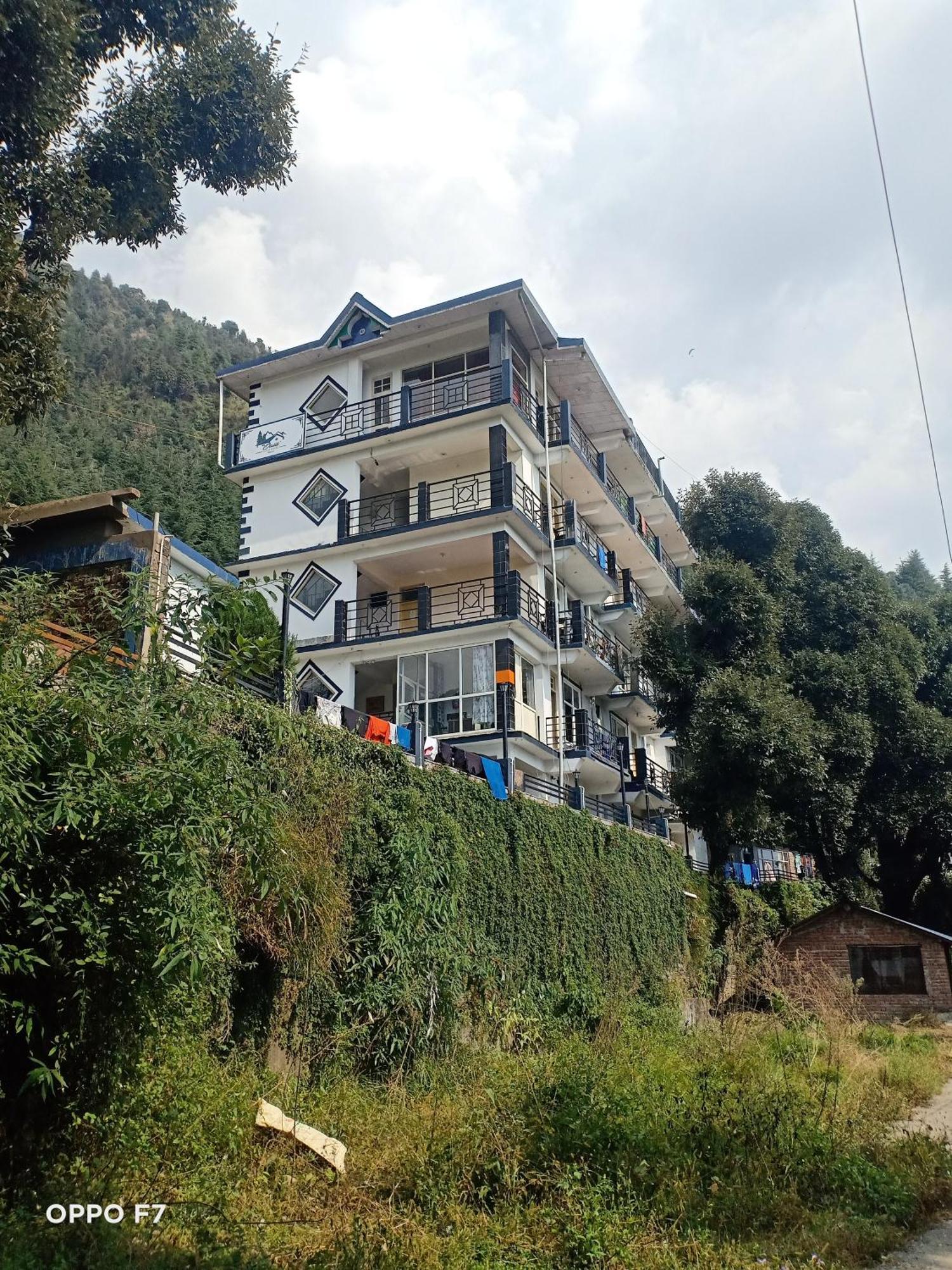 Oasis Guest House Bhagsu D'Shala Dharamshala Eksteriør billede